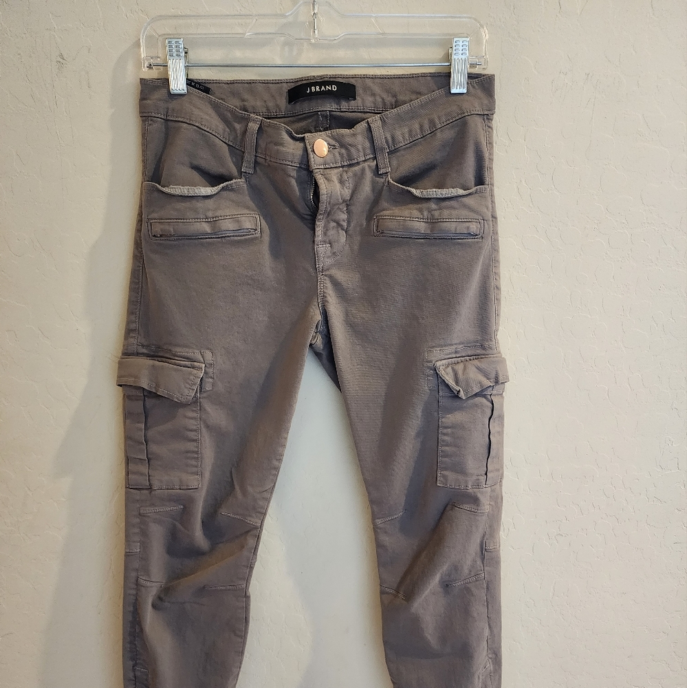 JBrand Cargo Pants in Taupe size 28